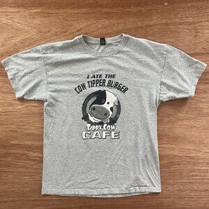 Tippy Cow Cafe: I Ate the Cow Tipper Burger Large Gray Short Sleeve T-Shirt